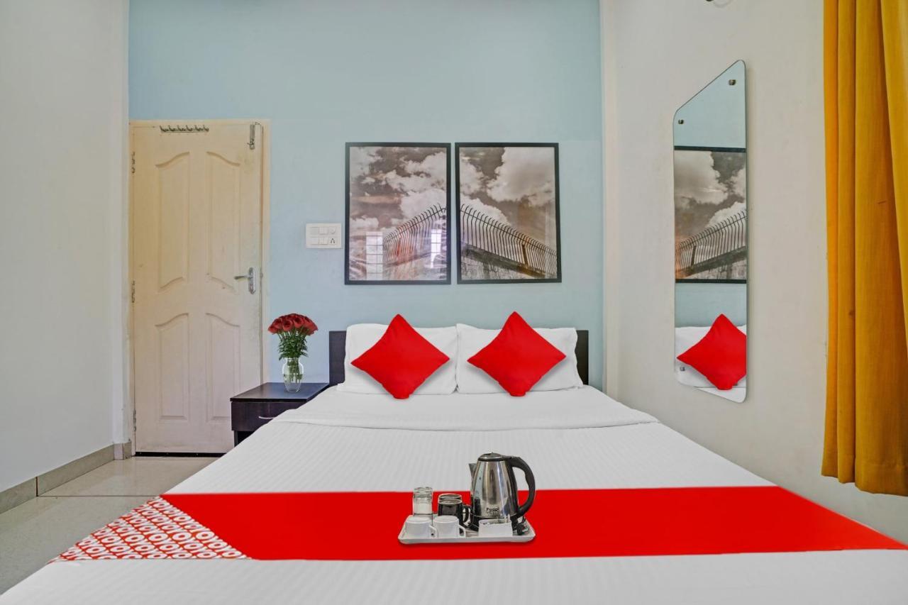 Kochi Oyo Thykoodam Sleep Inn المظهر الخارجي الصورة
